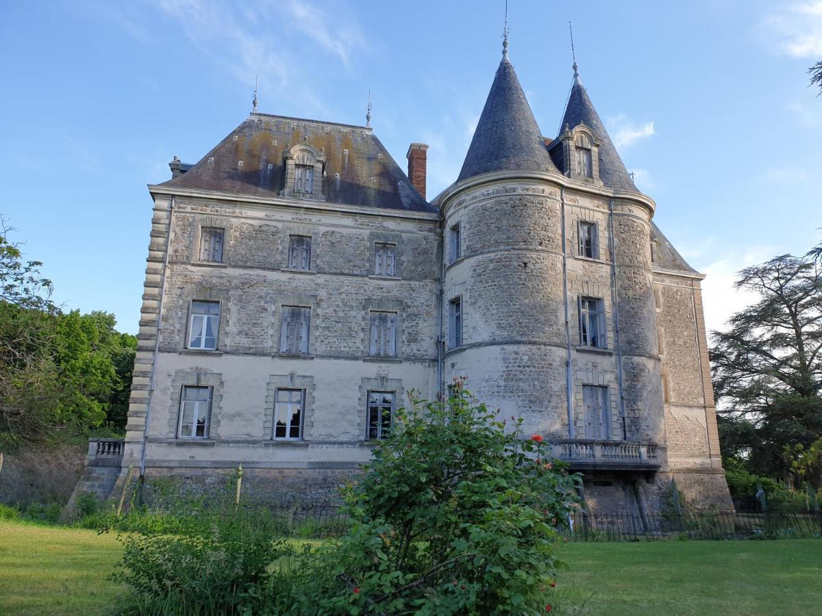 Chateau De Saint Bonnet Les Oules Bed & Breakfast Exterior photo